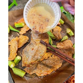 Vú heo ướp chao kèm nước chấm - túi 500gr