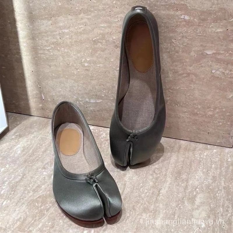 Giày Búp Bê Vải satin Đế Mềm Phẳng Hở Ngón Thời Trang Mùa Thu 2022 Phong Cách Mới Dành Cho Bạn Nữ