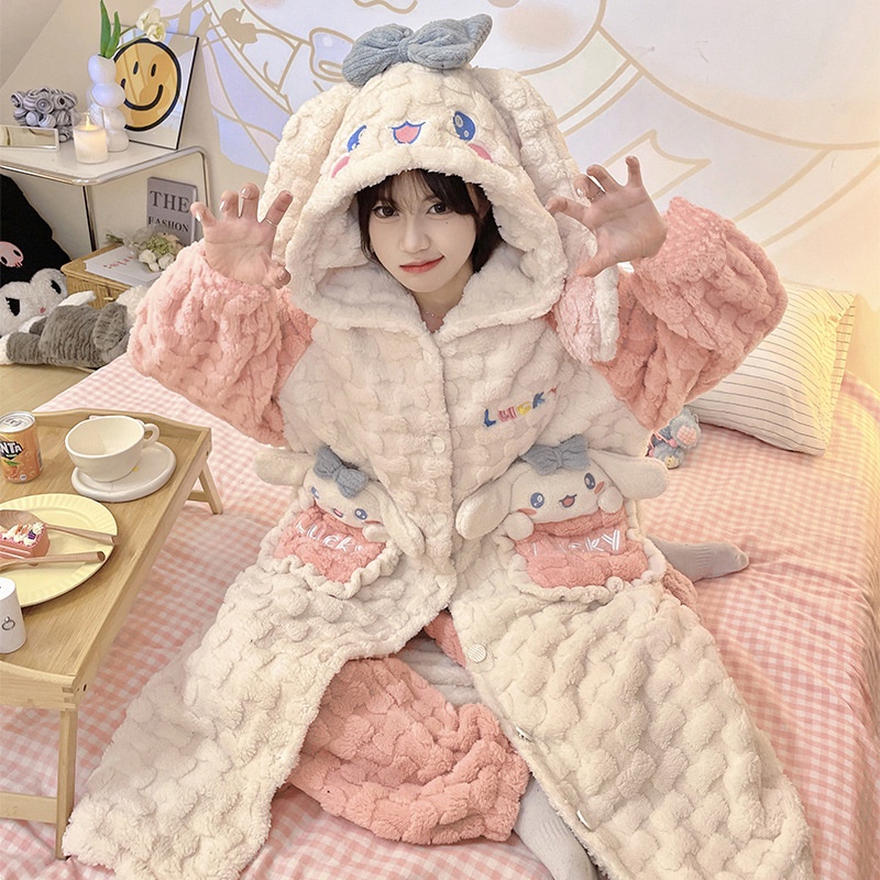 Áo Choàng Ngủ Dáng Dài Chất Nỉ Dày Dặn In Họa Tiết Hoạt Hình Dễ Thương Thời Trang Thu Đông Cho Nữ