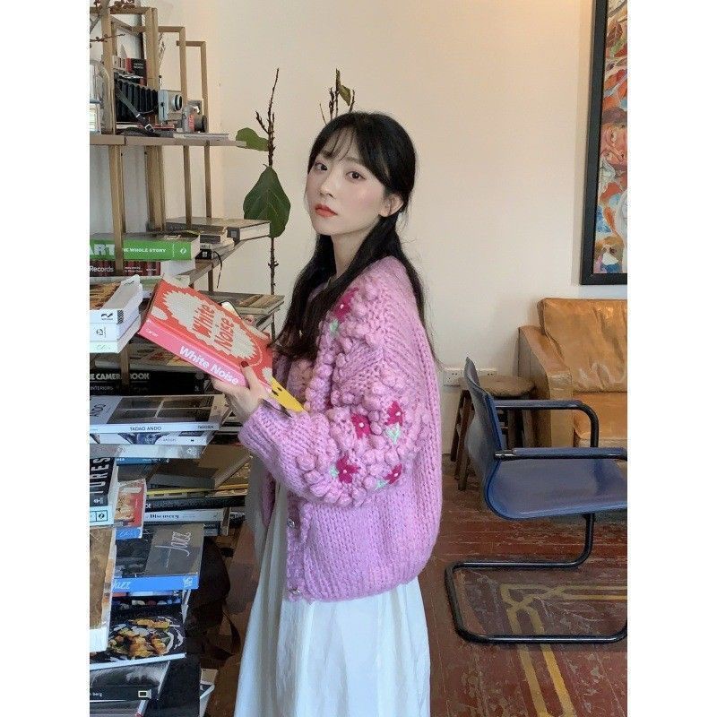 Women's sweater Spring and Autumn 2023 new retro heavy industry crochet design sense niche pink sweater coat for women