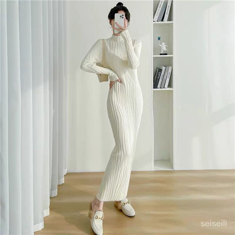 Long knitted dress women's Fall/Winter tight hip bottoming shirt half-height collar knitted sweater knee-length dress