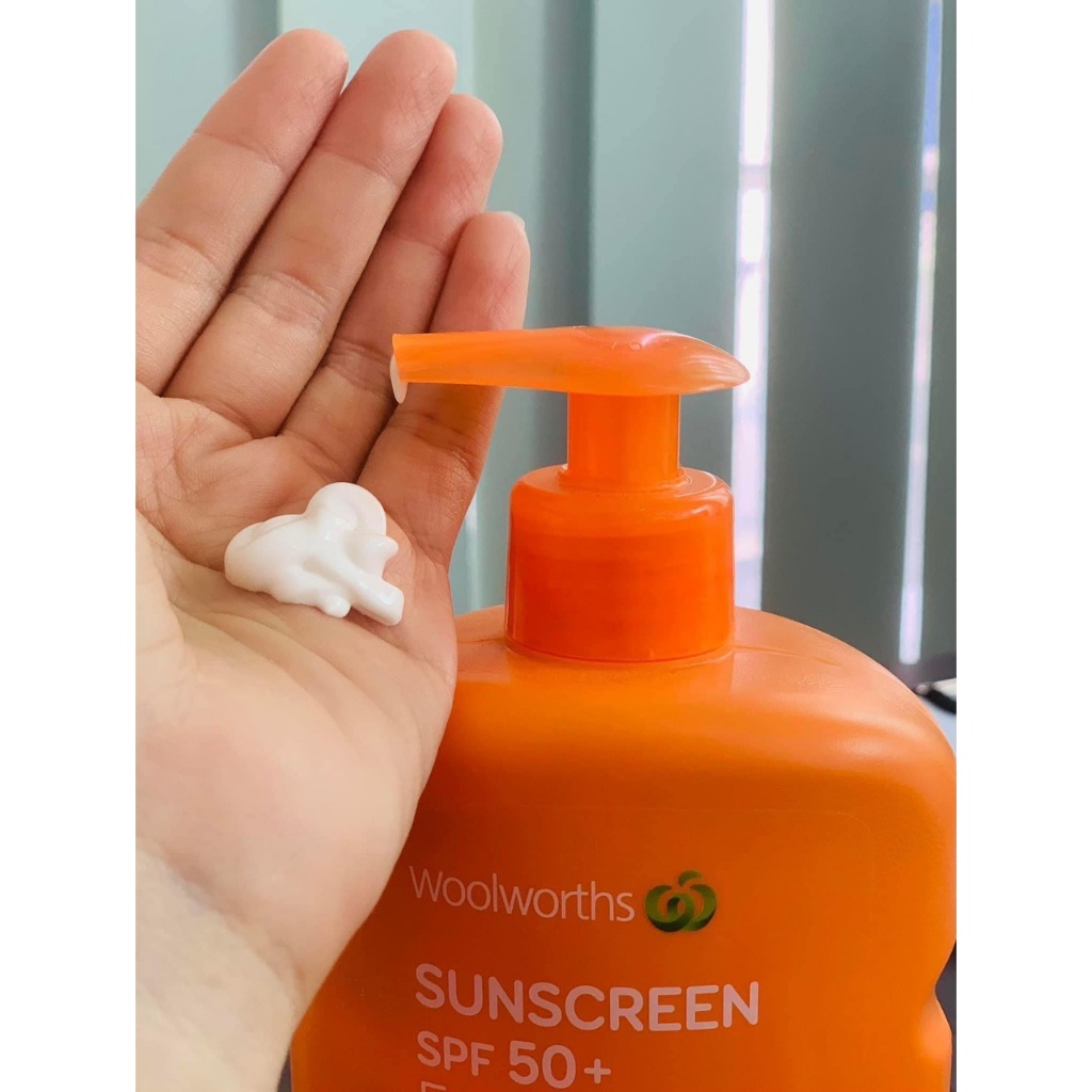 Kem chống nắng Woolworths Úc dành cho cả gia đình 50SPF++ .