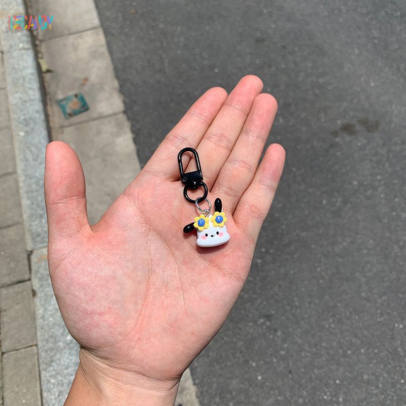 Ice🍓Dễ thương mùa hè buồn ngủ kính râm pacha dog cá tính sáng tạo keychain schoolbag mặt dây chuyền keychain