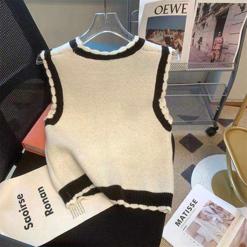 Áo Dệt Kim Sát Nách Cổ Tròn Thêu Hoa Thời Trang Kiểu Pháp Cho Nữ