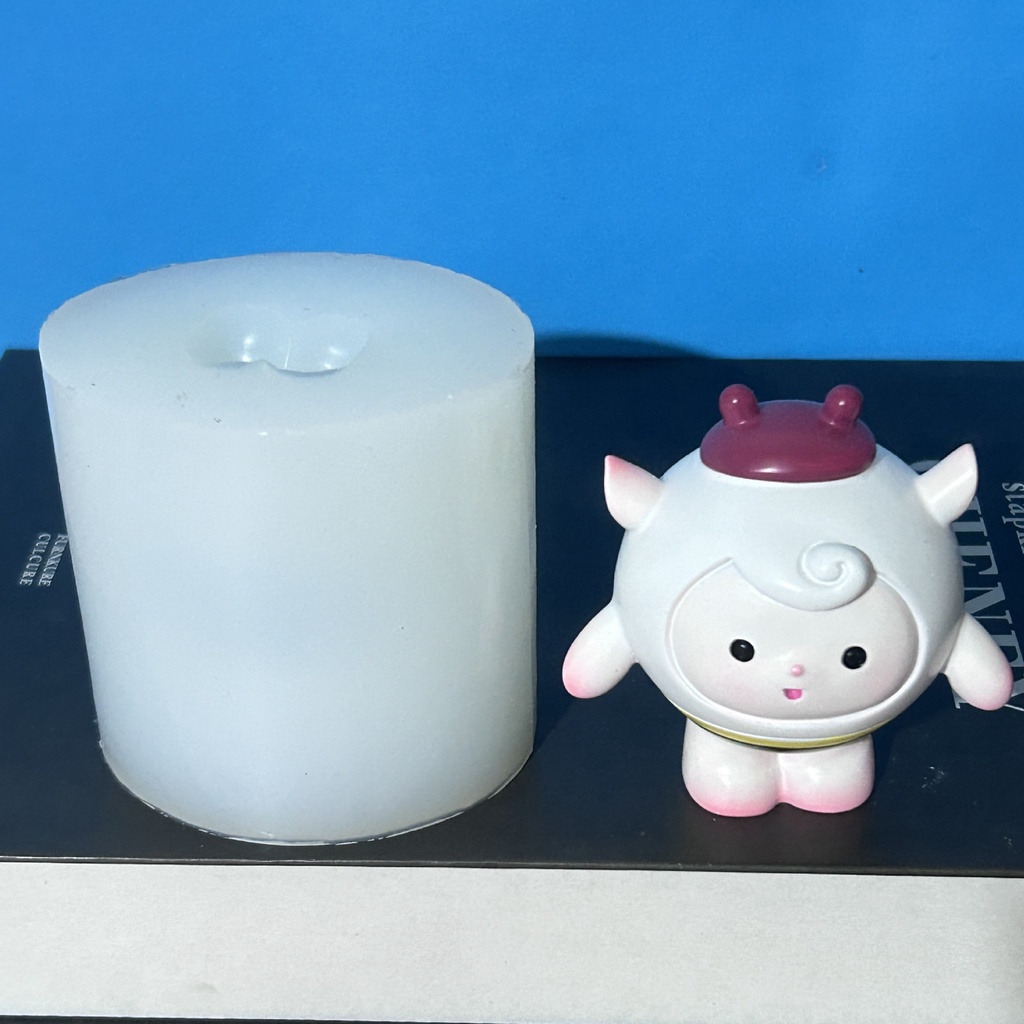Khuôn Silicon Làm Nến Thơm Hình Búp Bê Bí Ẩn Hoạt Hình Dễ Thương Trang Trí diy