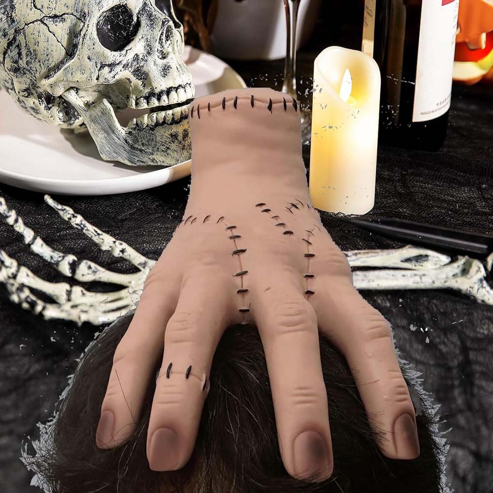 Halloween Wednesday Broken Hand Ornaments / Haunted House Party Horror Palm Props / Halloween Atmosphere Decoration Supplies / Adams a Simulation Hand Model