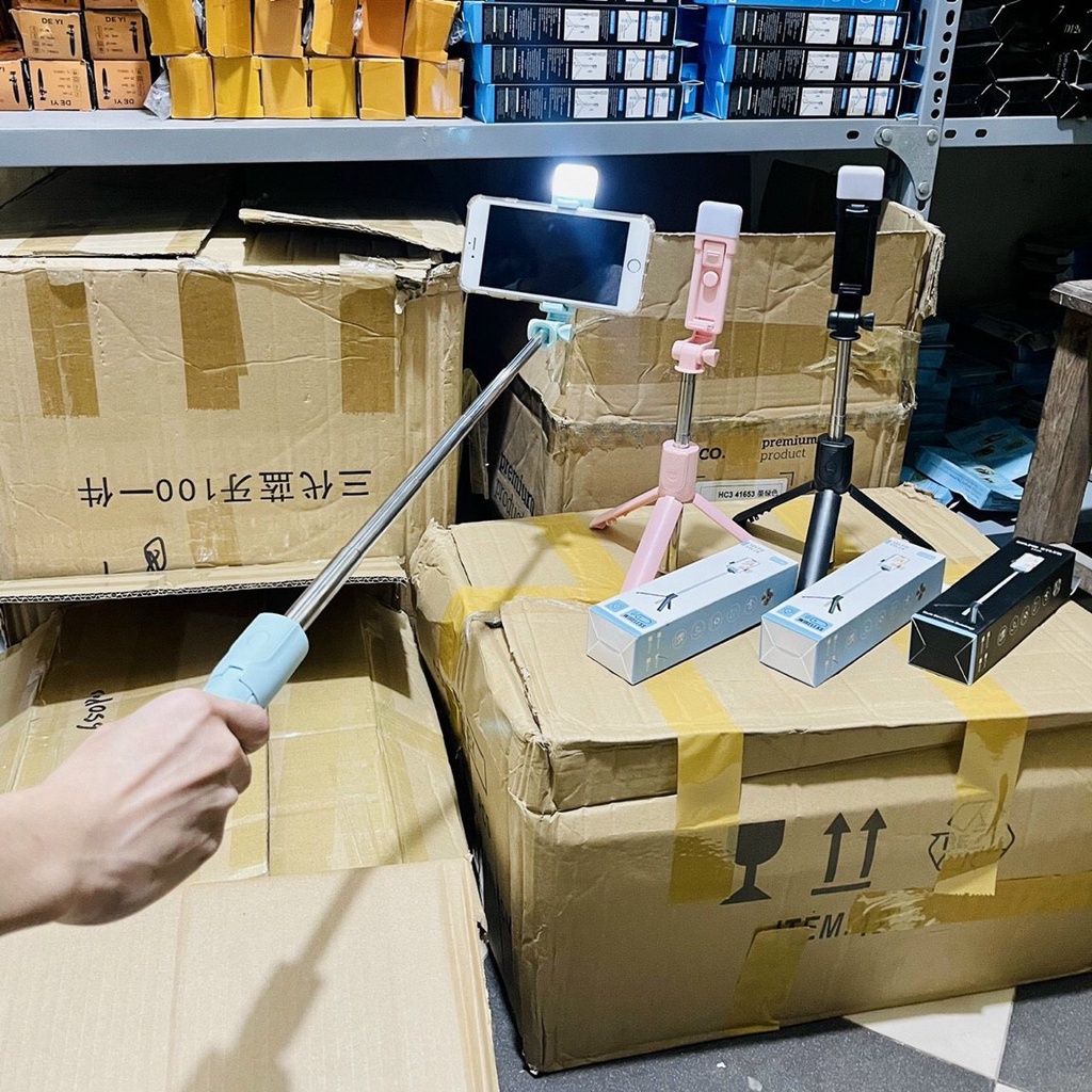 Gậy chụp ảnh tự sướng 3 chân bluetooth có đèn led, gậy chụp hình selfie đa năng điều khiển từ xa