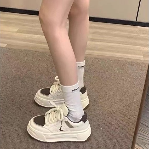 Giày Thể Thao Bằng Da pu Mũi Tròn Đế Dày Thời Trang Hàn Quốc