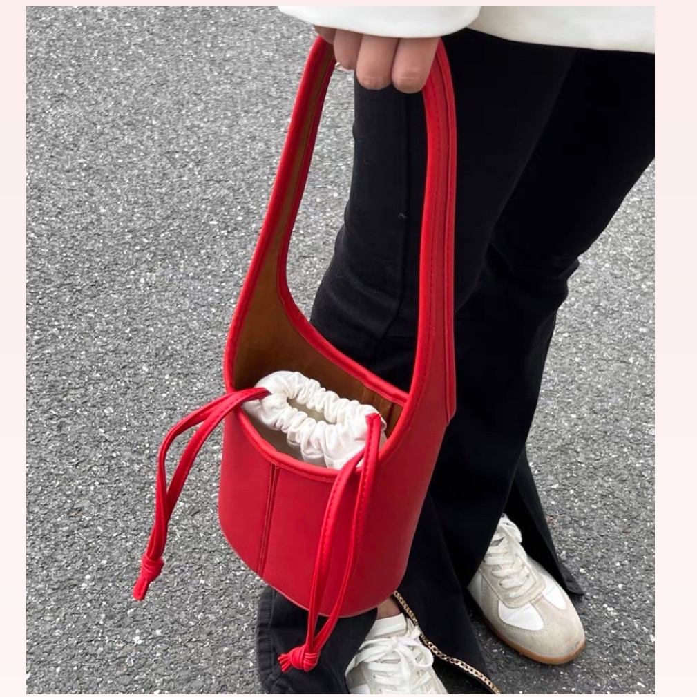 Túi Xách Dây Rút Đeo Vai Phong Cách Hàn Quốc