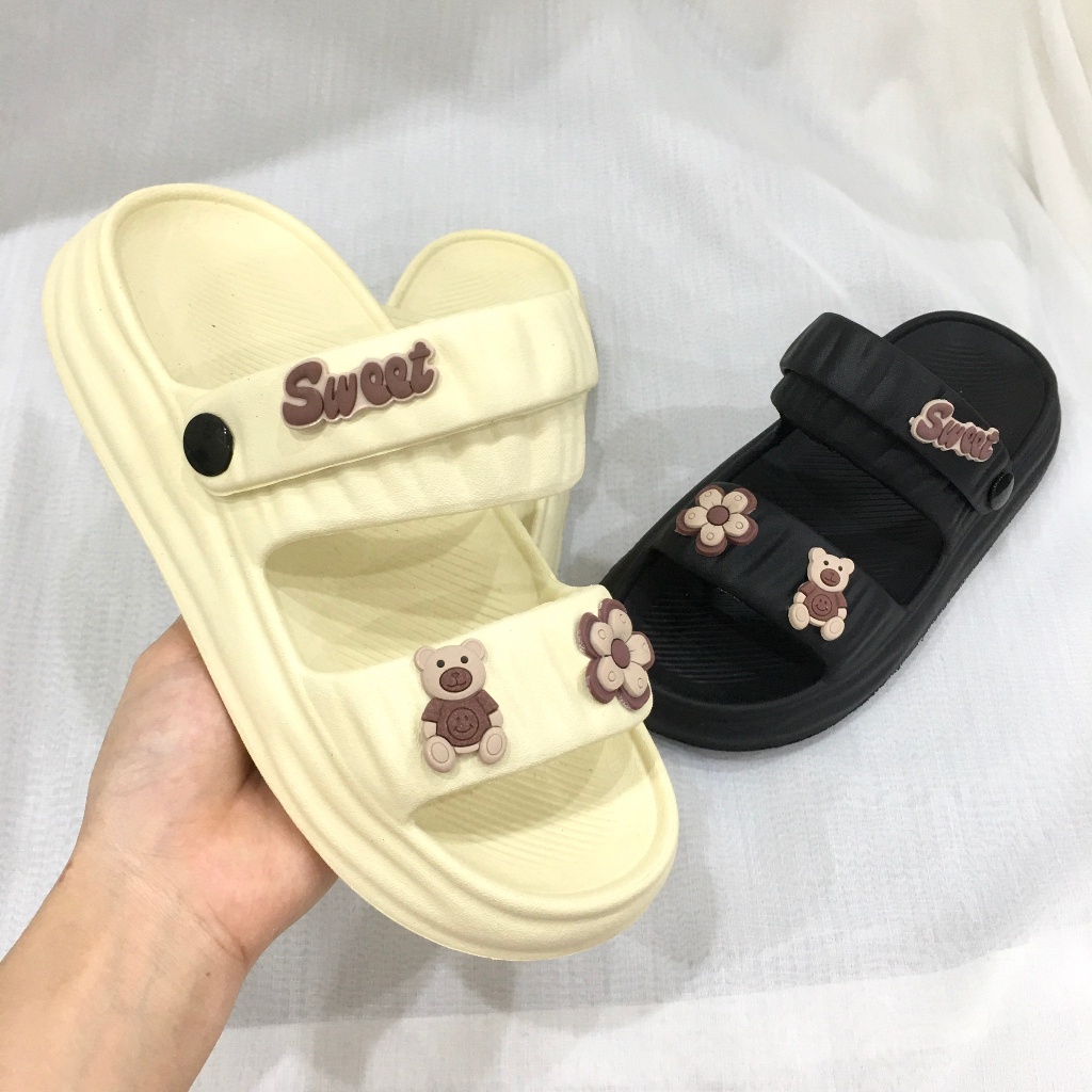 Dép Sandal Nữ, Dép Nữ Đế Cao Dán Sticker Hình Gấu SWEET Siêu Đẹp