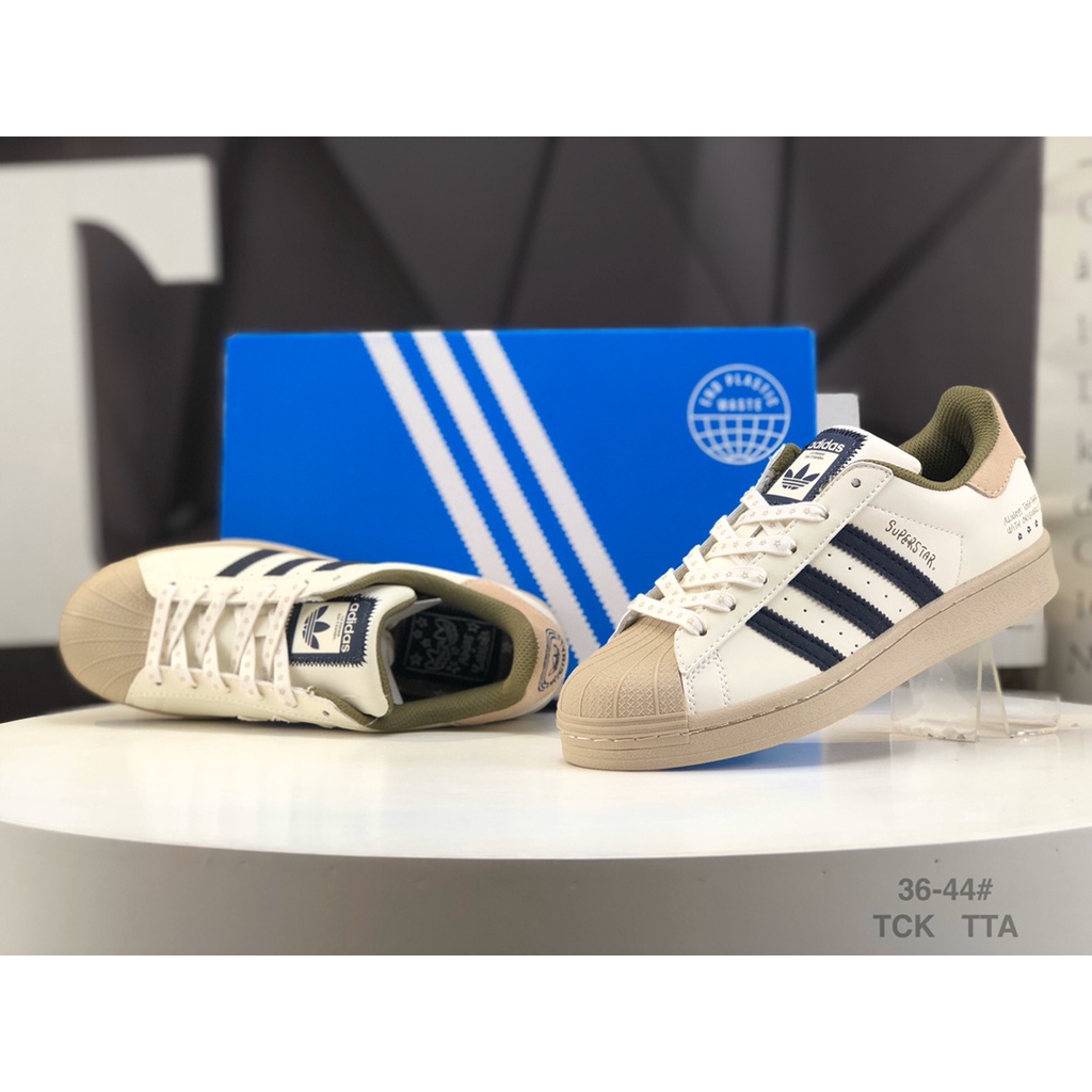 Giày Thể Thao adidas ig3852 36-44 Thiết Kế Giản Dị