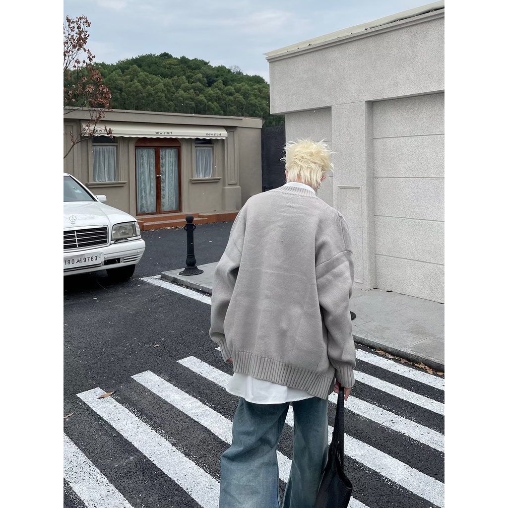Áo Khoác Cardigan Len Trơn Dáng Rộng Phong Cách Thời Trang Harajuku Nhật Bản Cho Nam Giới Áo Cổ Lọ Nam Áo ThờI Trang Nam Áo Len Form Rộng Áo Len Nam Hàn Quốc Áo Len Xám Áo Len Vintage Áo Len Trơn