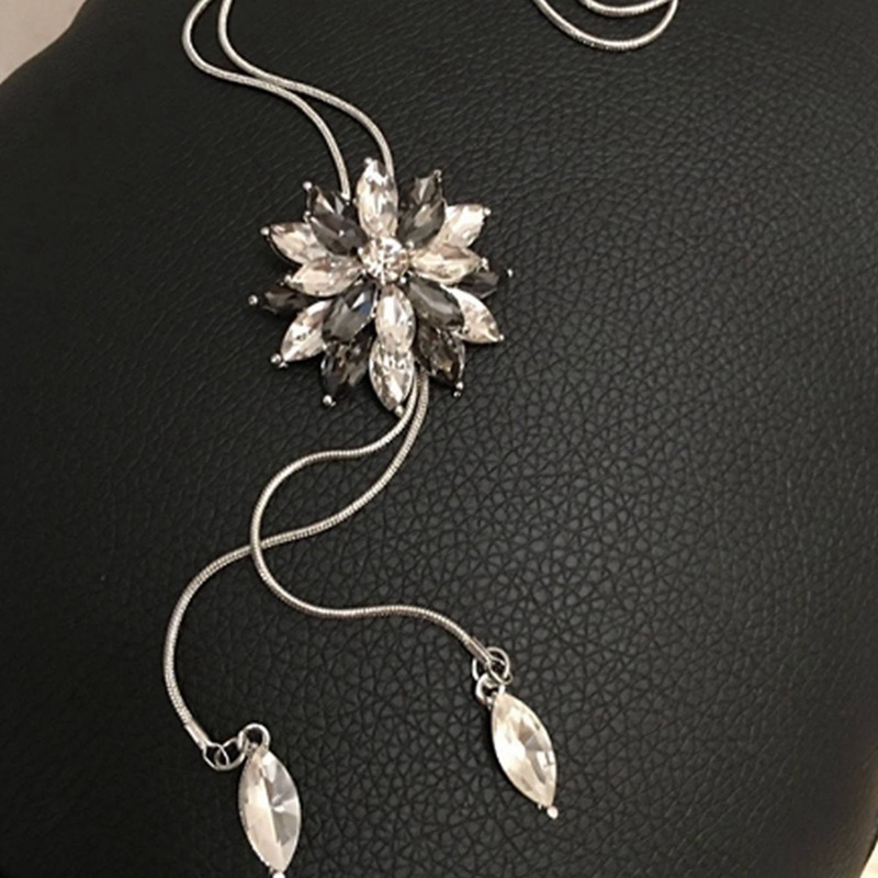 Vòng cổ Dài Mặt Bông Tuyết Đính Đá zircon