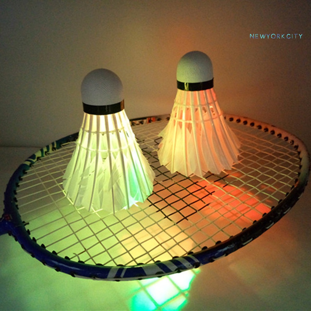 Ny Quả Cầu Lông Ngỗng Có Đèn led Phát Sáng