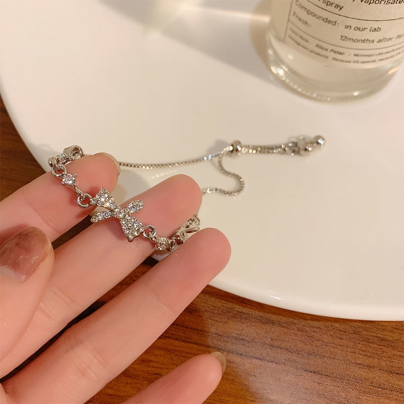 Vòng Đeo Tay Đính Đá zircon Xinh Xắn