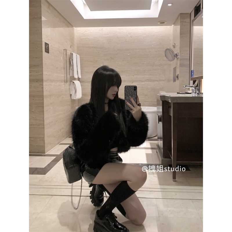 Áo Khoác Lông Ngắn Màu Đen Tay Dài Thời Trang Thu Đông Dành Cho Nữ