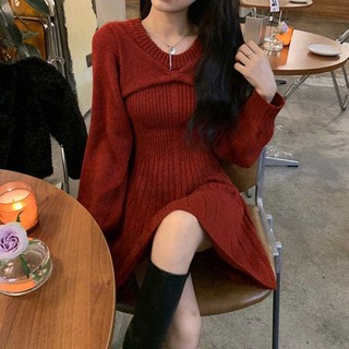 2024Đầm sweater Dệt Kim Cổ Tròn Cao Cấp Dáng Rộng Màu Đỏ Dễ Thương Thời Trang Thu Đông