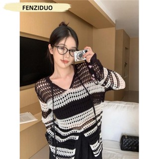 KIKONEY SHOP Áo Len croptop áo tingoan áo nữ kiểu 2023 New Style A29J2FK 34Z230821