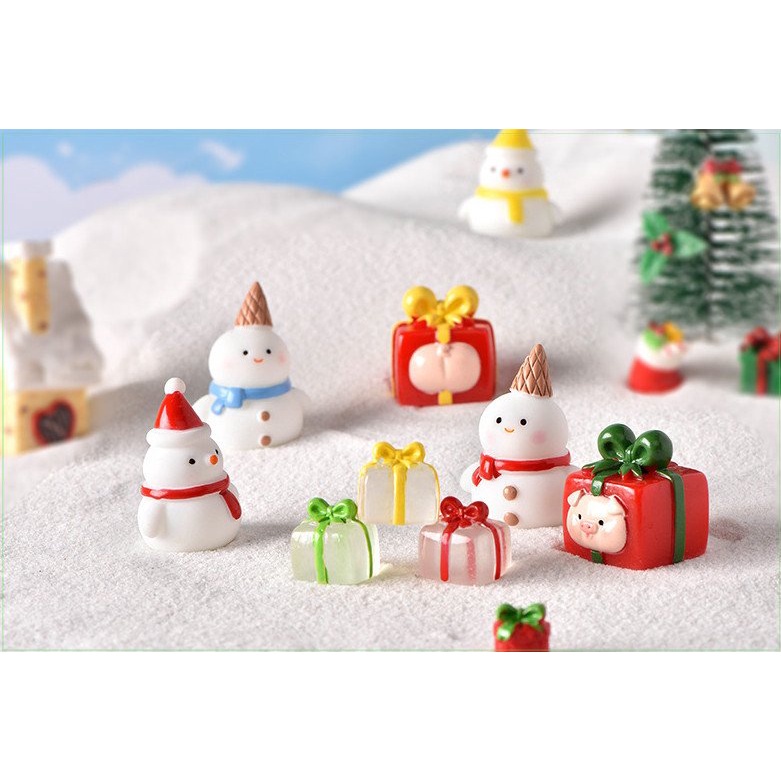 Trang trí giáng sinh, noel, terrarium, sen đá mô hình người tuyết và quà heo siêu dễ thương