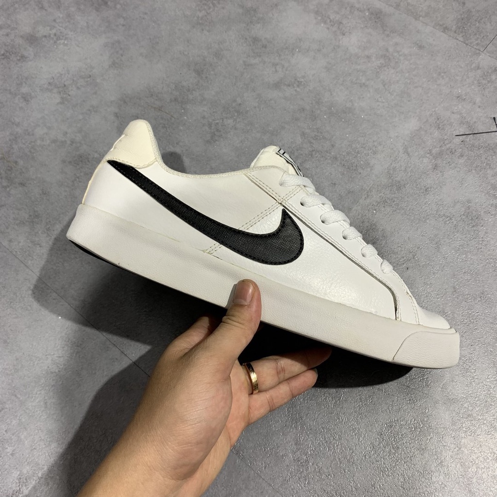 2hand Giày Nike Court Royale AC White Black BQ4222 103 SIZE 41 PVN9635
