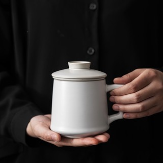 Bộ ba tách trà bằng gốm sứ có ngăn lọc trà sáng tạo