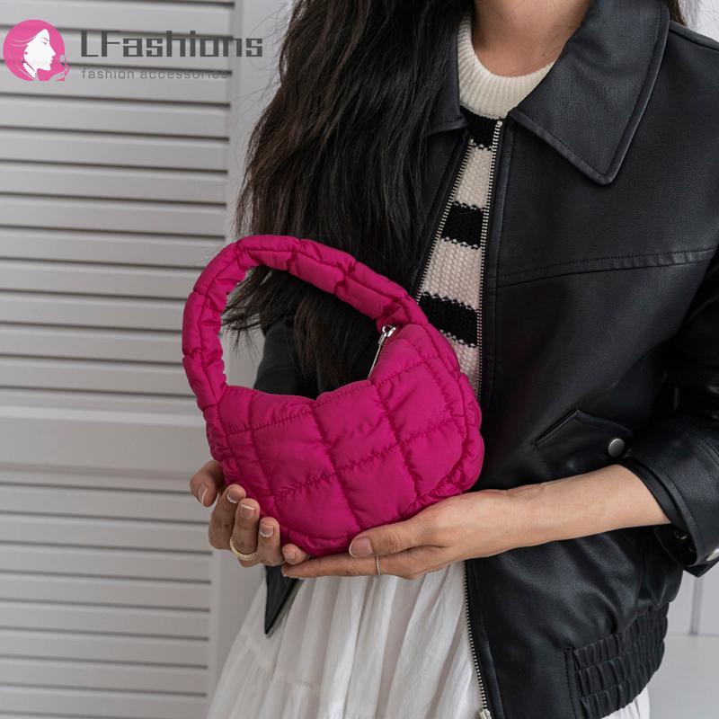 ❀ Áo Thun In Chữ lovefashions Thời Trang ❀ Túi Đựng Chìa Khóa mini Xếp Ly Chần Bông Mềm Mại Thời Trang Đa Năng Có Đệm nylon Mới Dành Cho Bạn Nữ