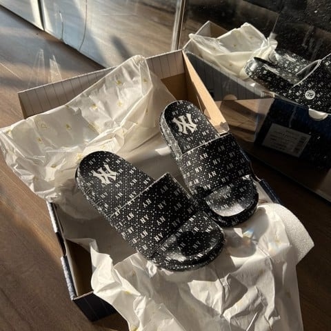 Dép MLB - DIA MONOGRAM - ĐEN - CODE: 3ALPCDM33