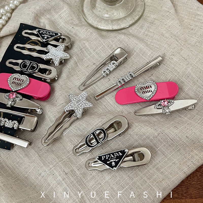 Set 7 Kẹp Tóc Hình Trái Tim Đính Đá Dễ Thương Cho Nữ