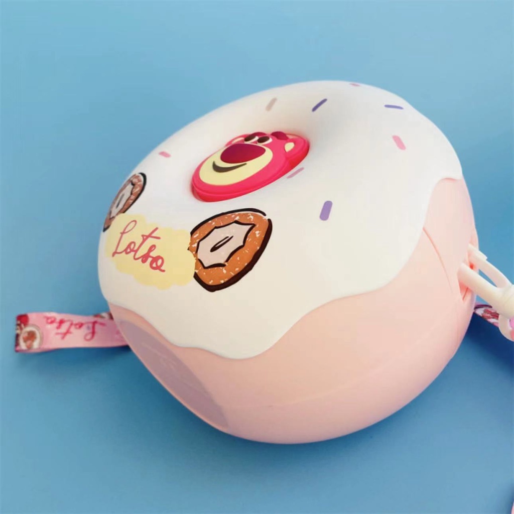 Bình Nước Hình Gấu Dâu Tây Hoạt Hình disney Dễ Thương Có Ống Hút Dưới Dâu Tây