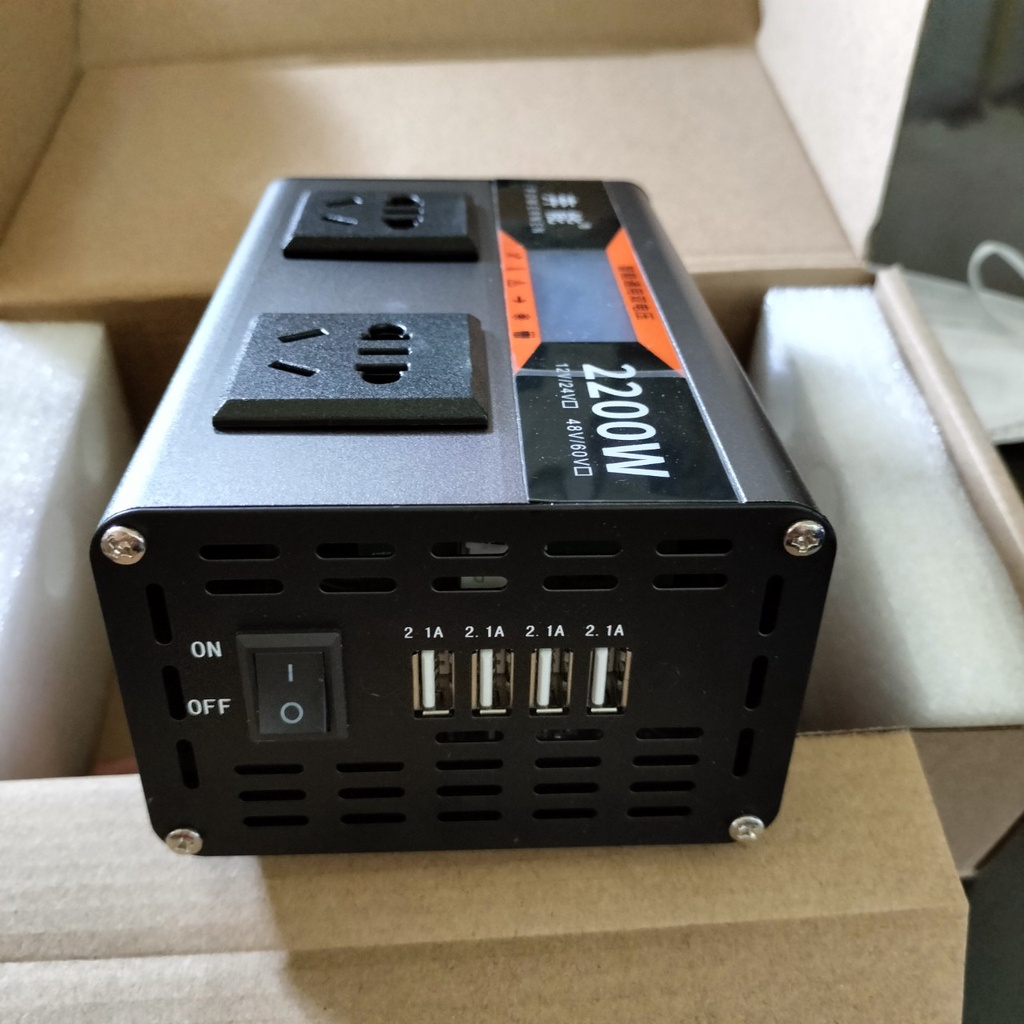 Bộ kich điện 12v-24v lên 220v 2200w Sóng Sin- Điện vào 12v đến 24v - Mẫu mới - có LED hiển thị .