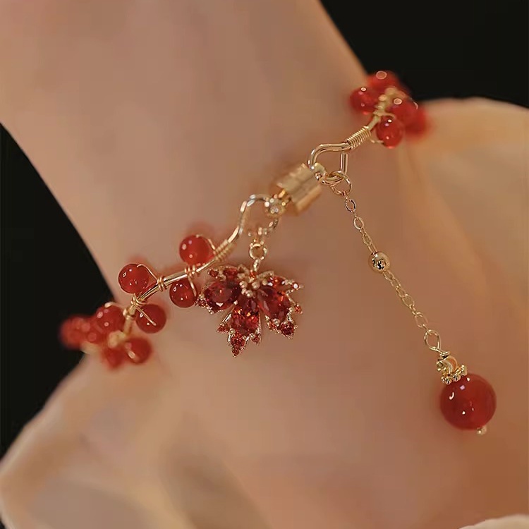 Genshin Impact Kaedehara Kazuha Vòng Tay Chuỗi Hạt Đỏ Khóa Nam Châm Thiết Kế niche Cho Nữ