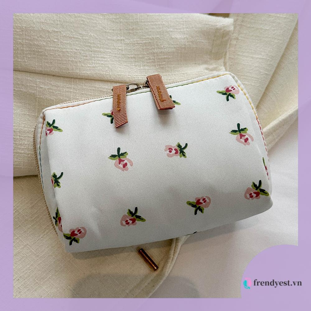 Túi Đựng Mỹ Phẩm / Đồ Trang Điểm mini Bằng nylon Có Dây Kéo Họa Tiết Hoa / Gấu Thời Trang