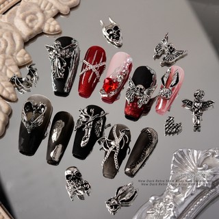 Charm đính móng Hallowen phong cách cá tính