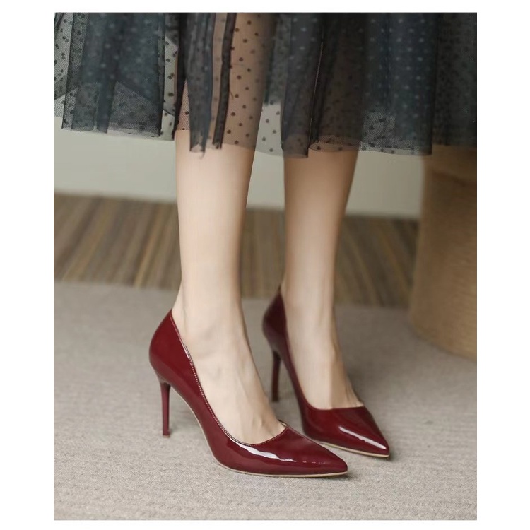 Giày Cao Gót 6-8cm Mũi Nhọn Chất Liệu Da Bóng Phong Cách Quyến Rũ