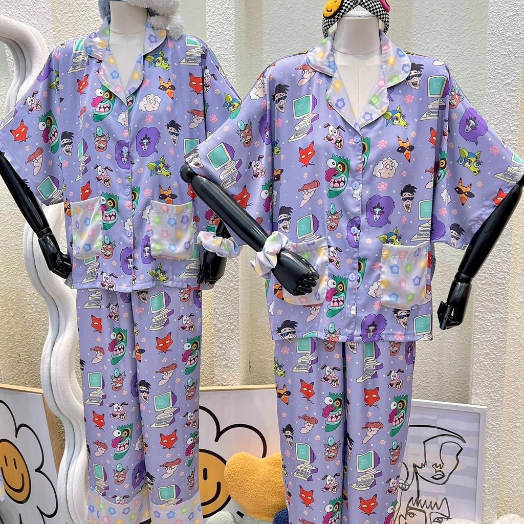Bộ Pijama Monybear quần dài , áo tay dơi in hình chú chó nhút nhát nền tím phối túi kèm cột tóc - HN1588