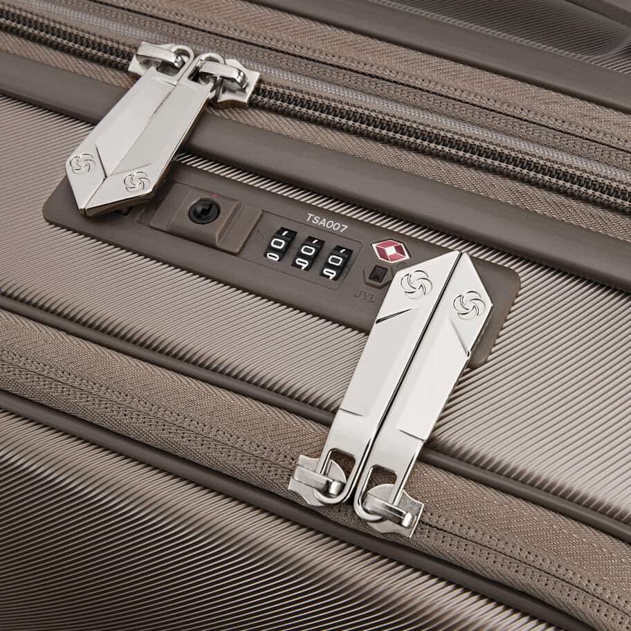 Vali Samsonite Just Right mẫu mới nhất - có ngăn tích hợp kèm khóa rời - HANGDUC88