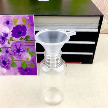 PVN61301 Phễu chiết mĩ phẩm mini