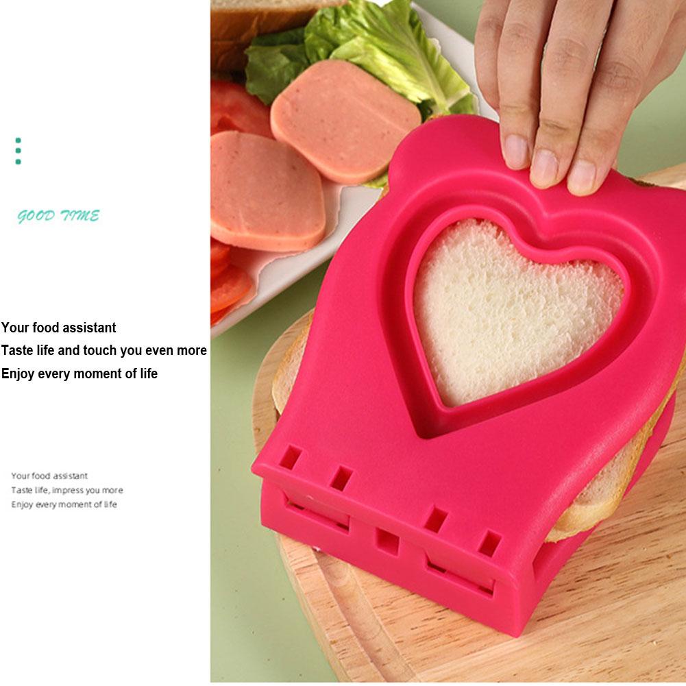 Khuôn Cắt Bánh Mì sandwich Hình Trái Tim p1o5
