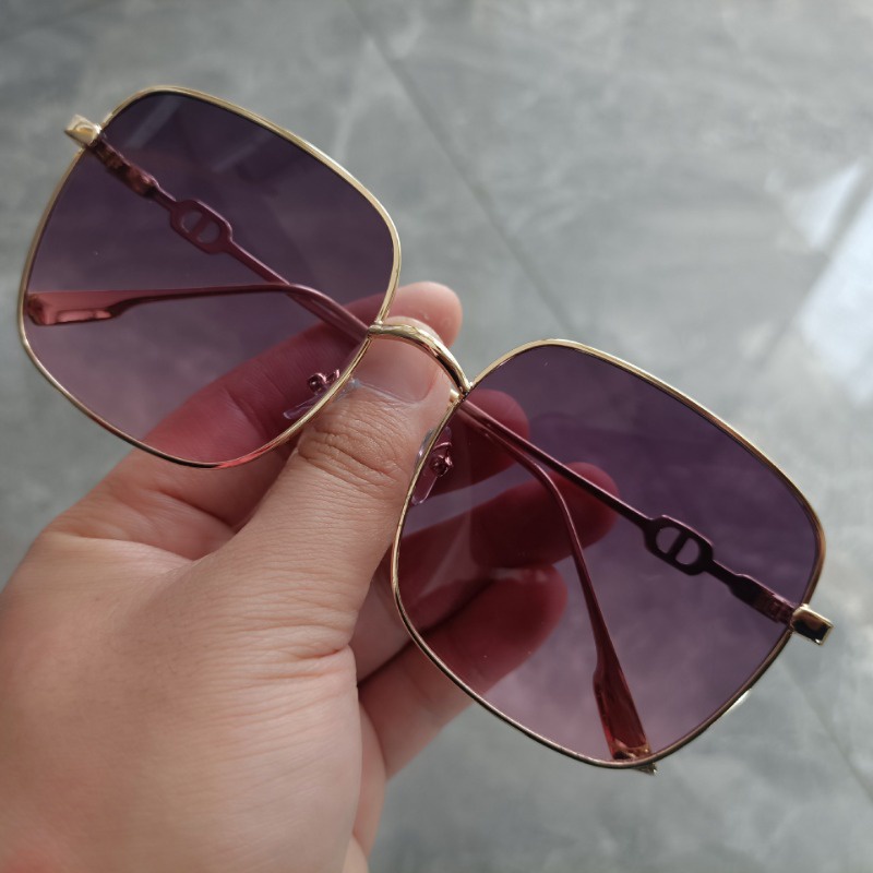 Mới Kính Mát Gọng Vuông Chống Tia uv Thời Trang Cho Nữ