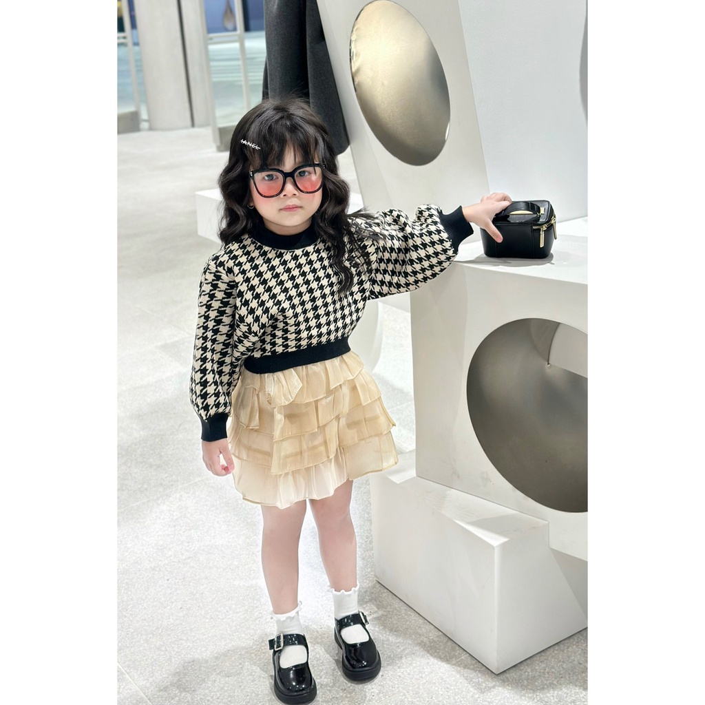 Set áo len + chân váy tơ cho bé gái 10-20kg mặc mùa đông 2023 đi chơi, đi học