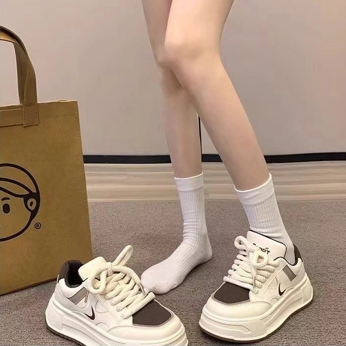 Giày Thể Thao Bằng Da pu Mũi Tròn Đế Dày Thời Trang Hàn Quốc