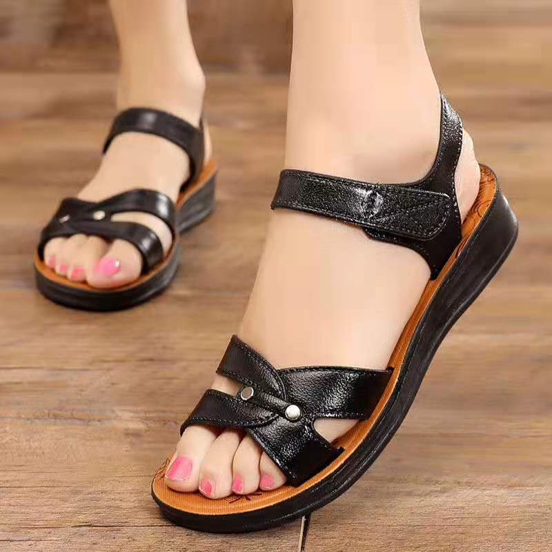 Giày Sandal Đế Mềm Chống Trượt Thoải Mái Dành Cho Phụ Nữ Trung Niên