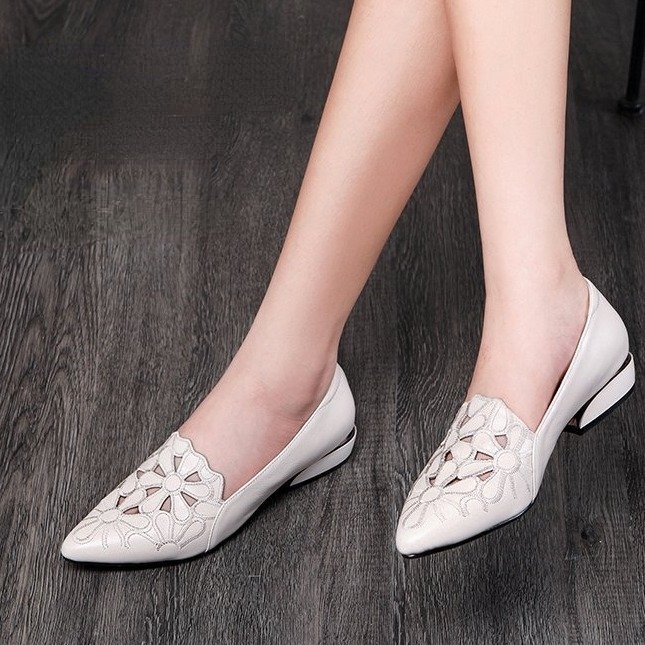 Mềm Giày Da Đế Thấp Thoáng Khí Thêu Họa Tiết Xinh Xắn Dành Cho Nữ