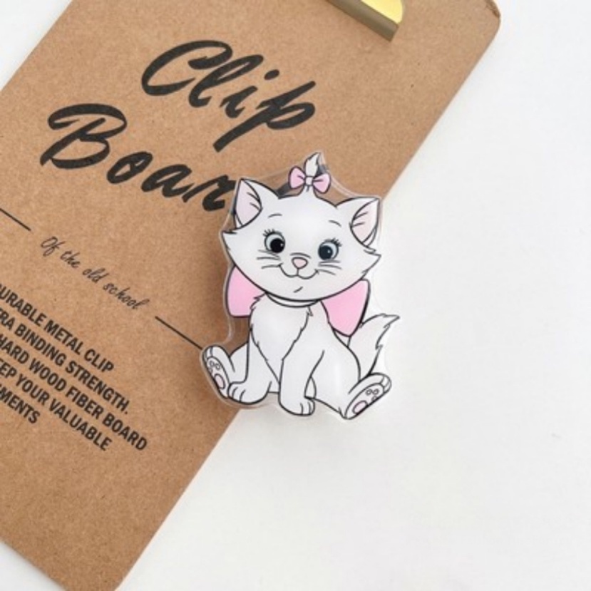 Giá Đỡ Hoạt Hình Chú Gấu Dâu Tây Dễ Thương Cho Bé