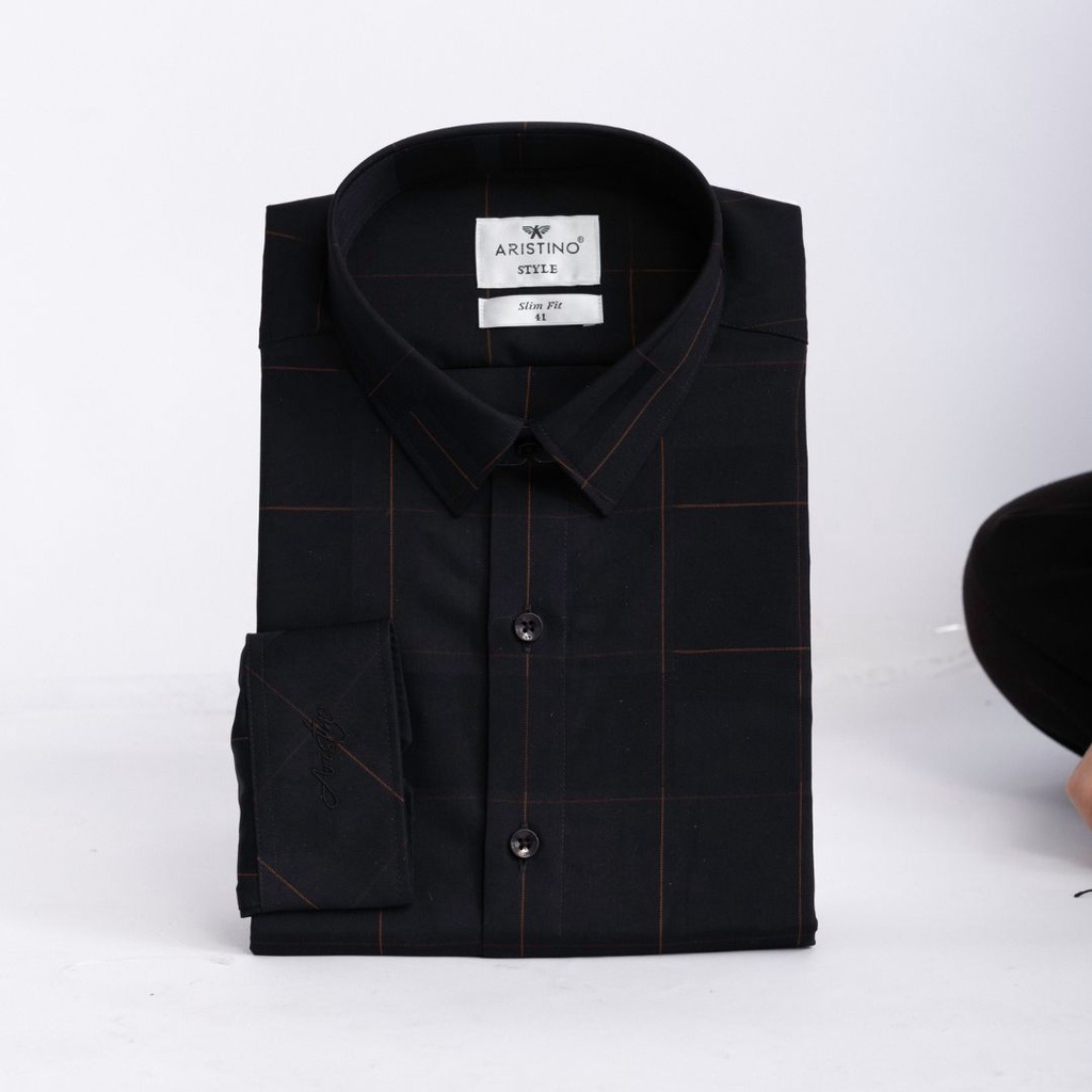 Áo sơ mi dài tay Aristino phom Slim Fit ôm vừa, tà lượn không túi, họa tiết kẻ đen cam ấn tượng - ALS01903