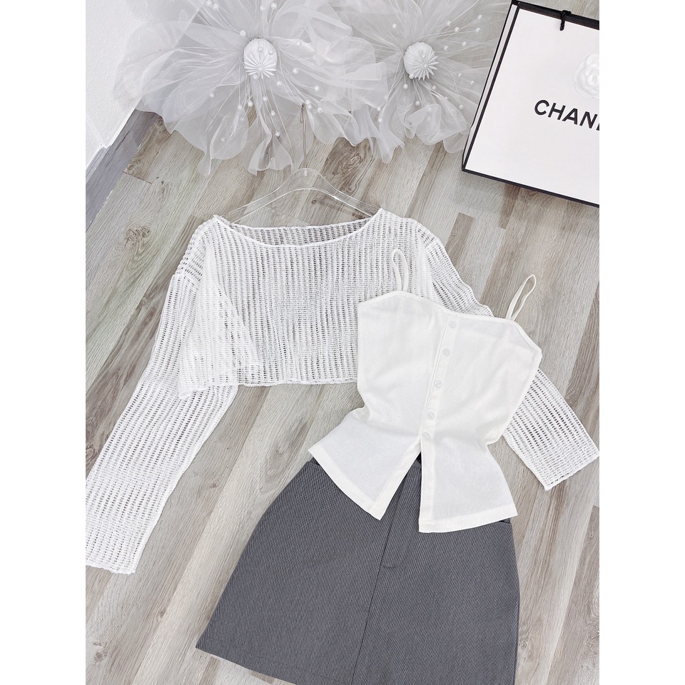 Set 3 món  áo 2 dây trắng nút +chân váy xám +áo lưới