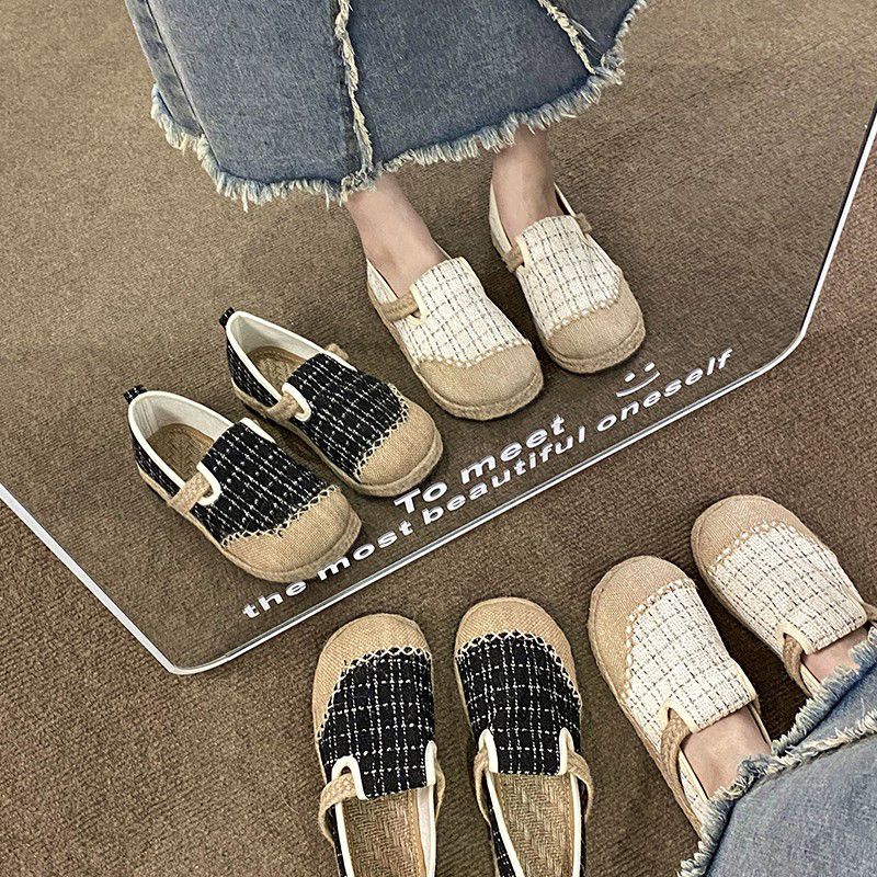 Giày Vải canvas Đế Mềm Nhẹ Thoáng Khí Thêu Họa Tiết Thời Trang retro 2023 Cho Nữ