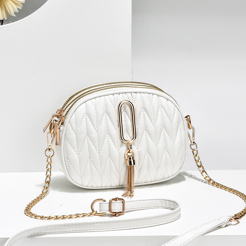 Ielgy Túi Xách Đựng Điện Thoại Hình Tròn Màu Đen Phối Dây Xích Đeo Chéo