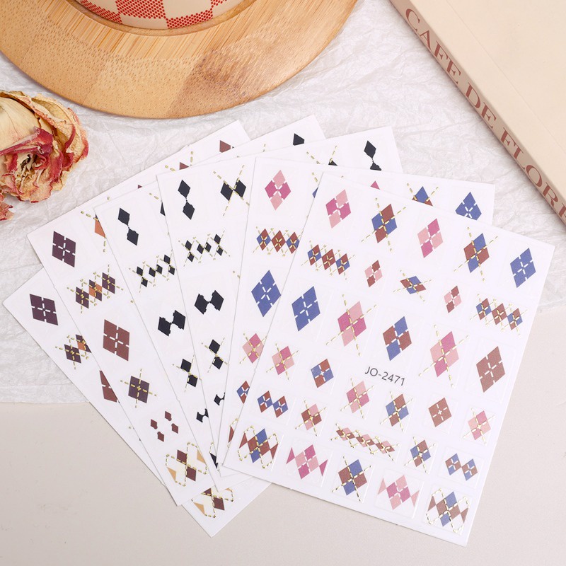 Miếng Dán Móng Tay Họa Tiết Hình Học 3d Phong Cách Tối Giản Thanh Lịch / Miếng Dán Móng Tay Hình Thoi Dập Nổi Mùa Thu Đông
