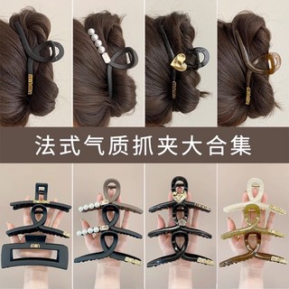 Kẹp Tóc Hình Cá Mập Xinh Xắn Cho Nữ